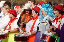 Туристический слёт педагогов округа прошёл на поляне около посёлка.