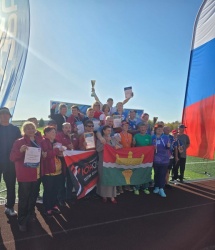 Ветераны Кемеровского округа стали победителями регионального Фестиваля спорта и здоровья, приуроченного ко Дню пожилого человека.